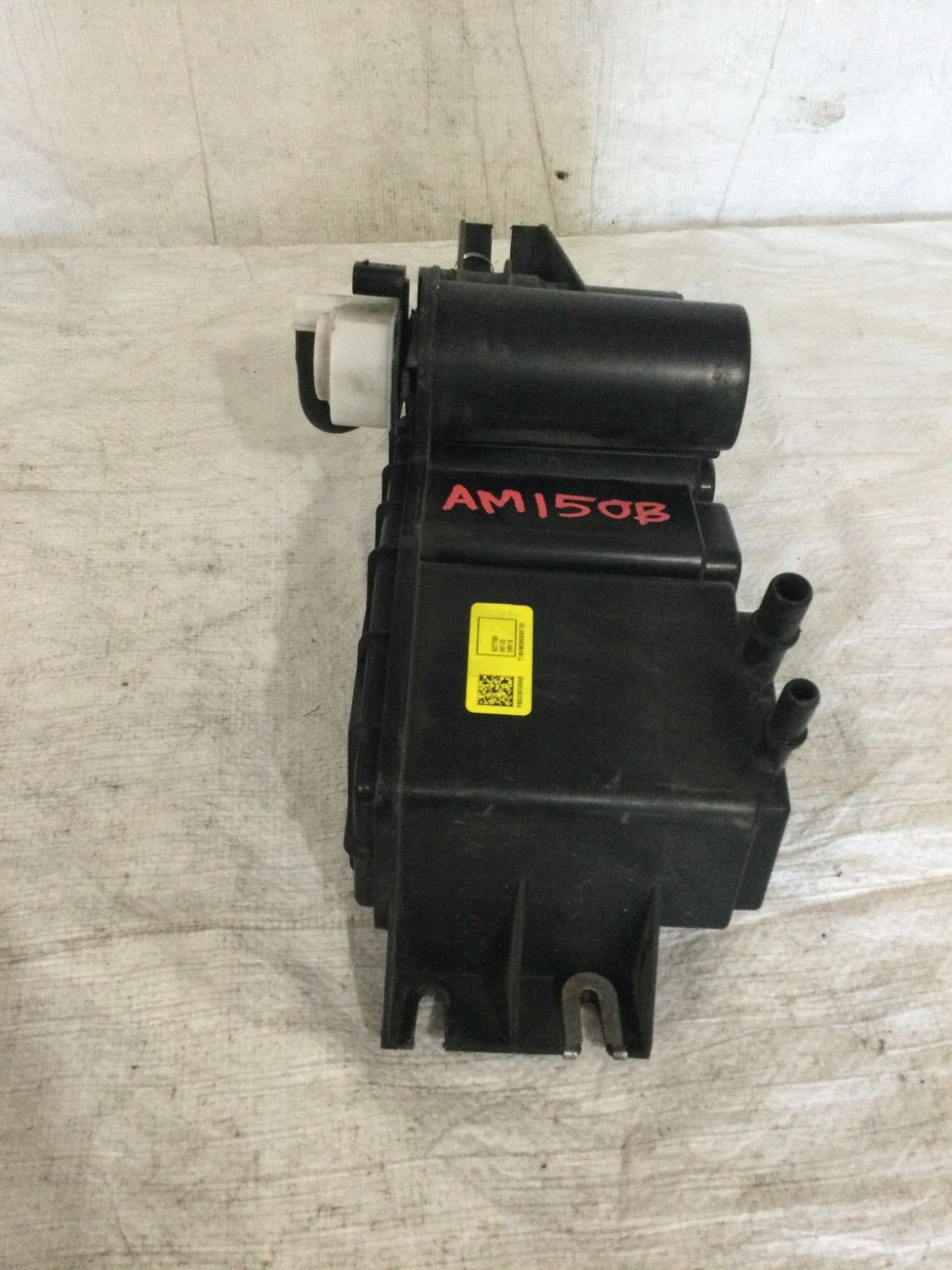 2017-2022 Jeep Compass Fuel Vapor Evaporator Charcoal Canister OEM 68339700AD
