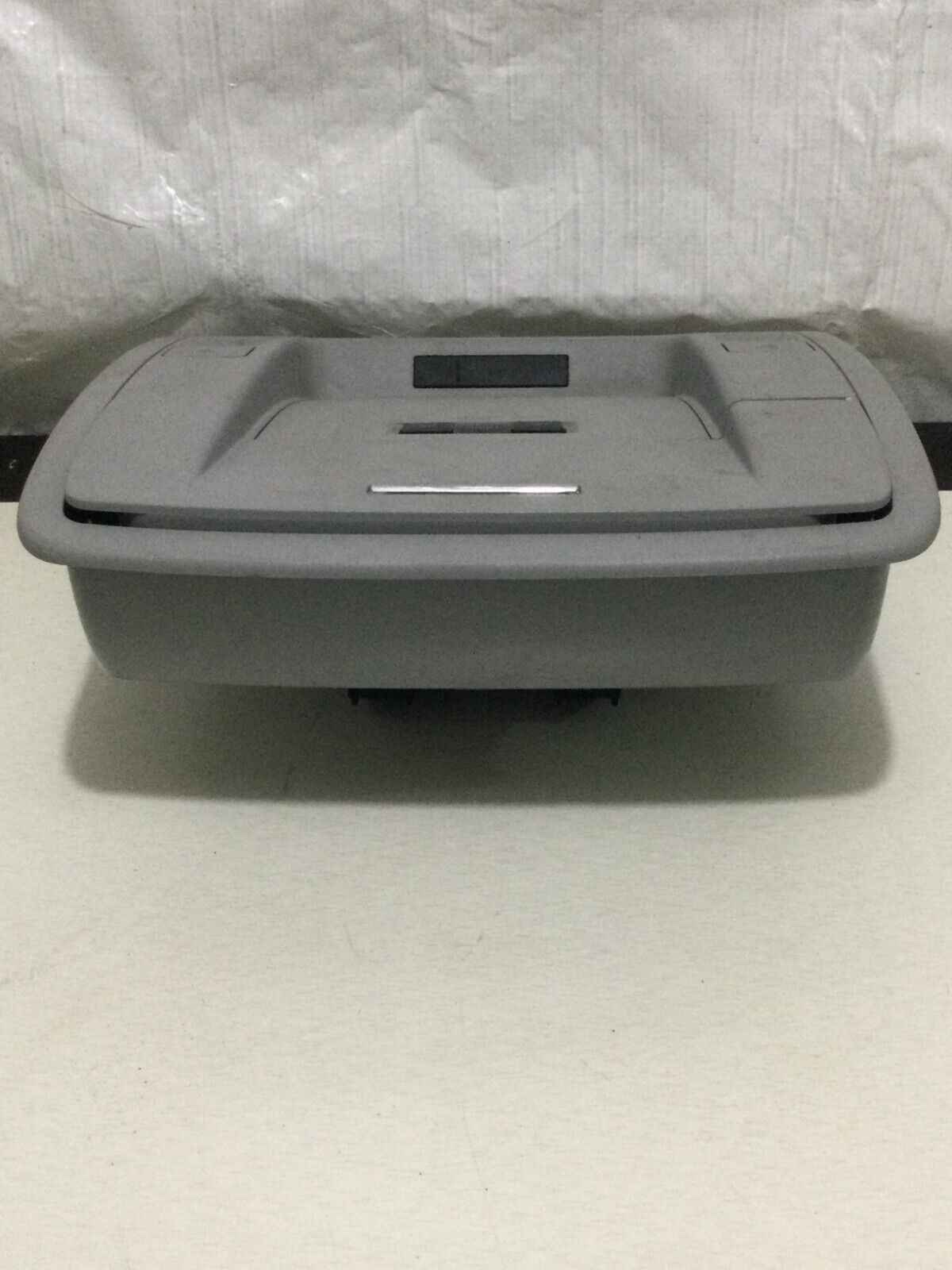 2018 Chevrolet Silverado 1500 Overhead Roof Console OEM 84145803