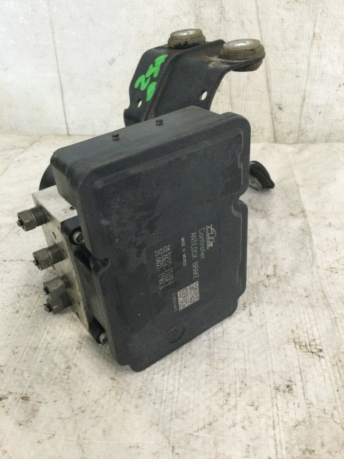 2019 Dodge Ram 1500 5.7L ABS Anti-Lock Brake Pump OEM 68376943AA