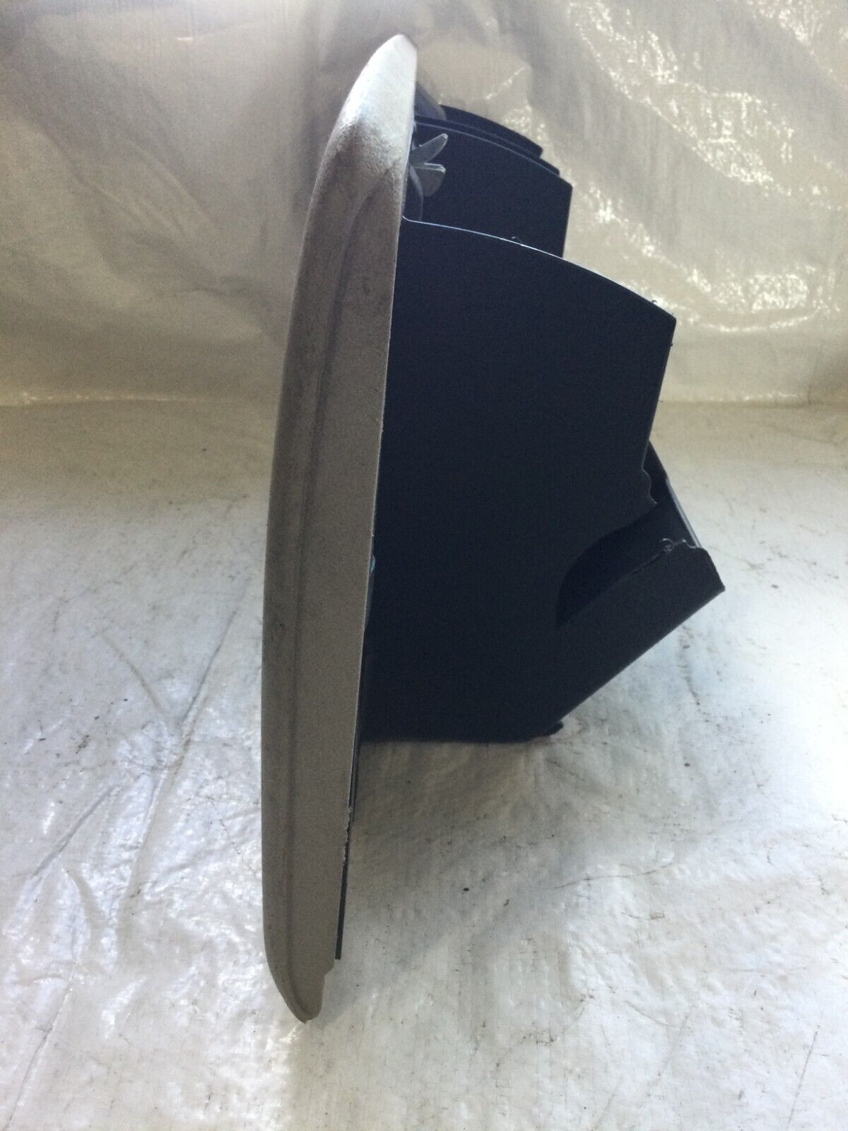 2003-2006 Cadillac Escalade Glove Box Assembly OEM