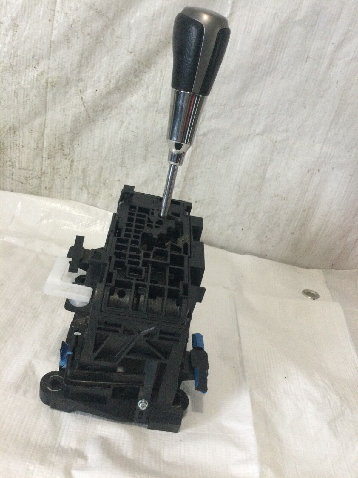2018 Toyota RAV4 A/T Floor Shifter Assembly OEM