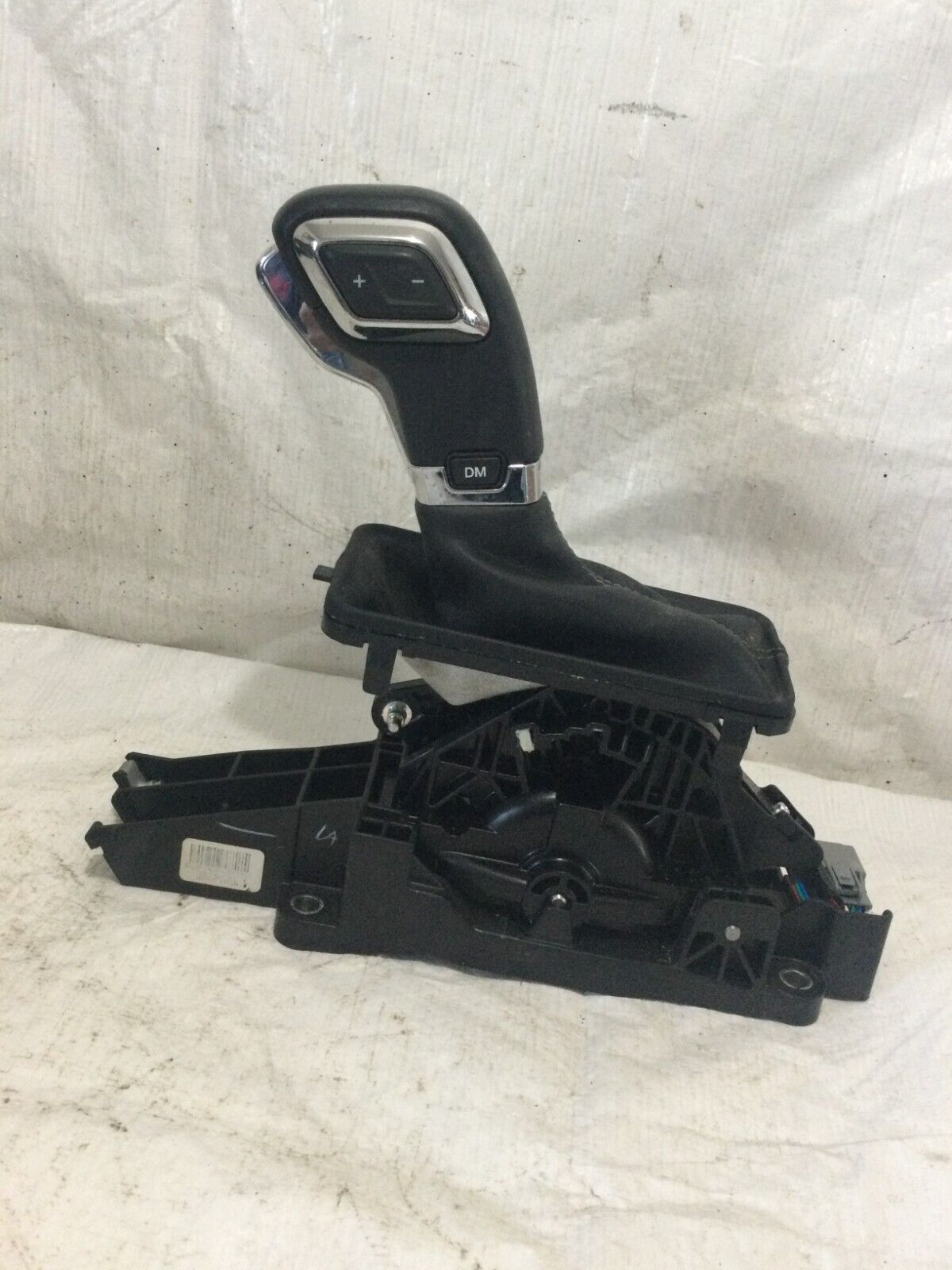 2019 Ford F-150 150 A/T Floor Shifter Gear Selector Assembly OEM