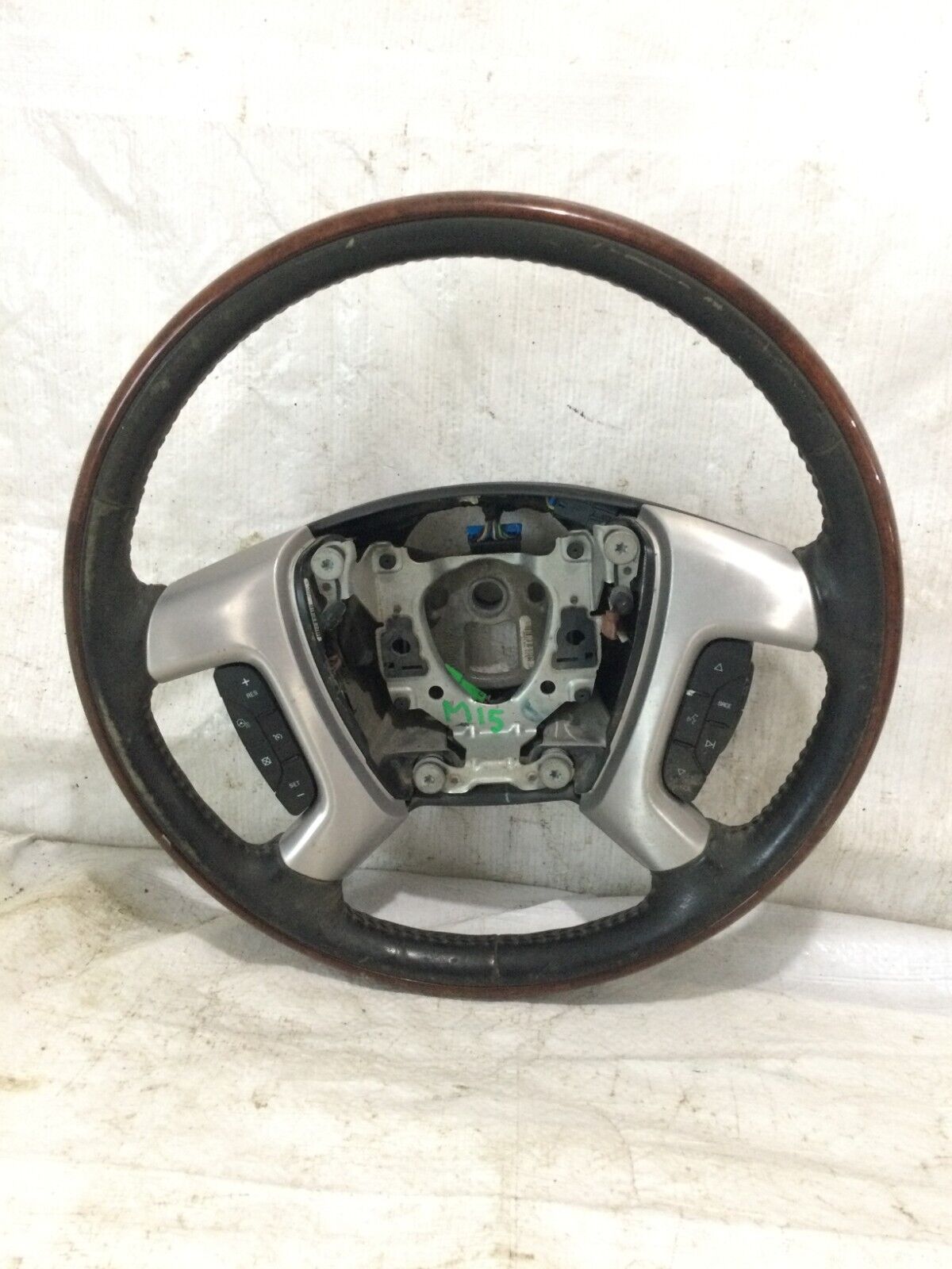 2007 Cadillac Escalade ESV Wood Grain Strng Wheel OEM ( Switches Not Working)