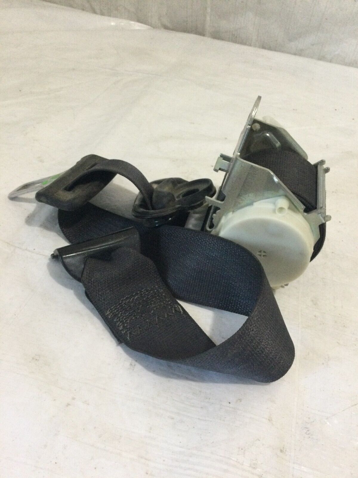 2007-2009 Cadillac Escalade ESV Rear Right Seat Belt OEM