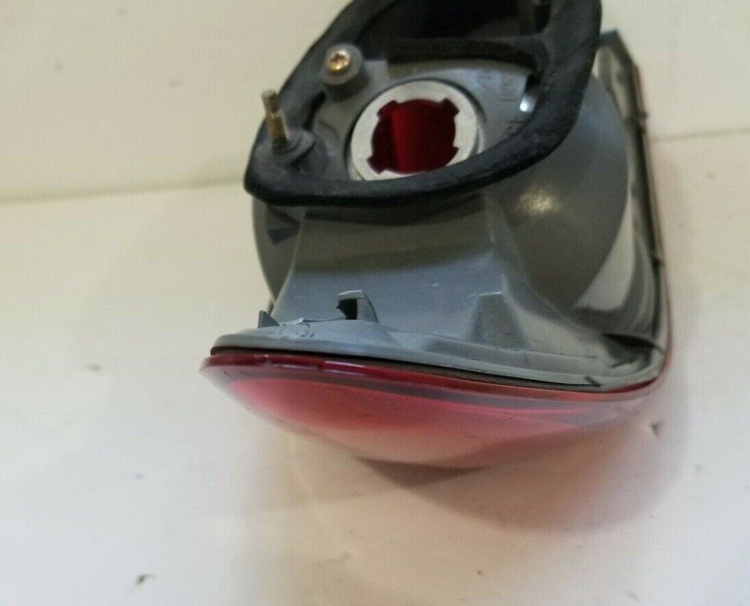 2004-2005 Mazda 6 Sedan Tail Light Lamp Right Passenger OEM RH