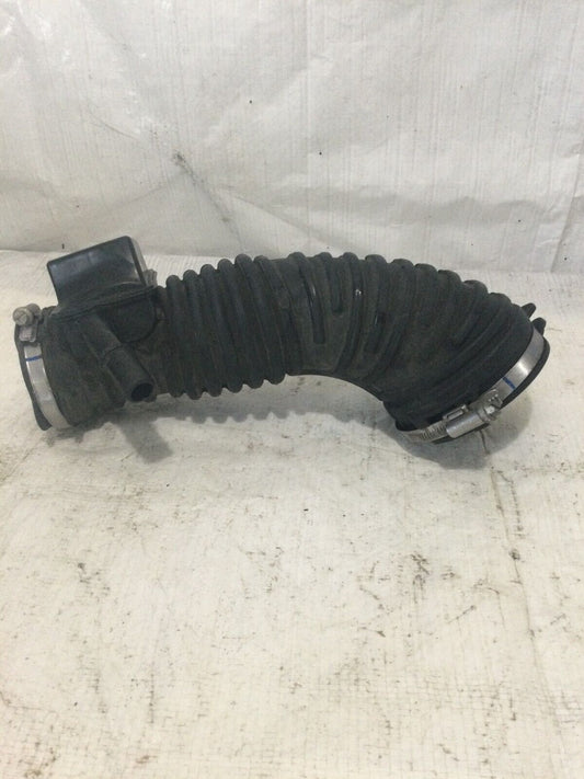 2017 Chevrolet Cruze Air Cleaner Outlet Duct Assembly 42500890 OEM