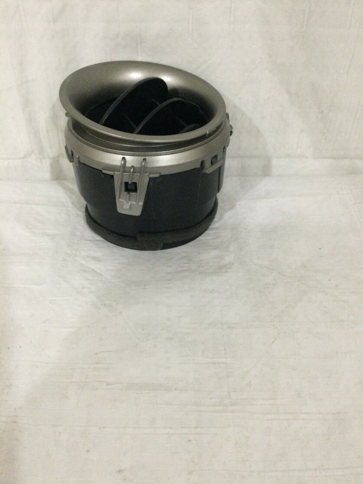 2016 Toyota RAV4 Front Dash Air Vent 55660-0R010 OEM Right RH