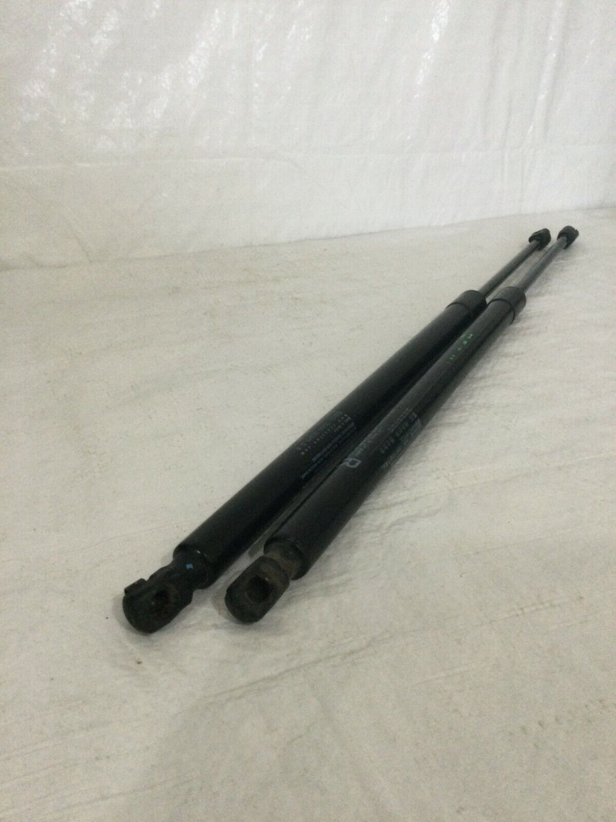 2 Rear Hatch Lift Supports Shock Struts Honda CR-V CRV 2007-2011
