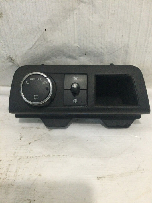 2007 2011 Cadillac Escalade Head light Fog Light Switch 10359413 OEM