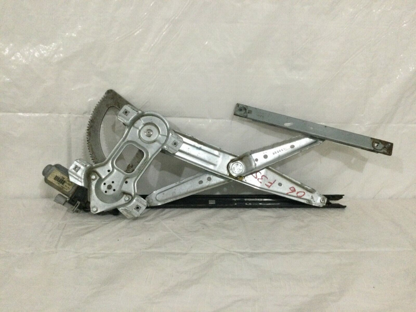 2006 Ford F350SD F-350SD Super Duty Rear Right Window Motor W/ Regulator OEM