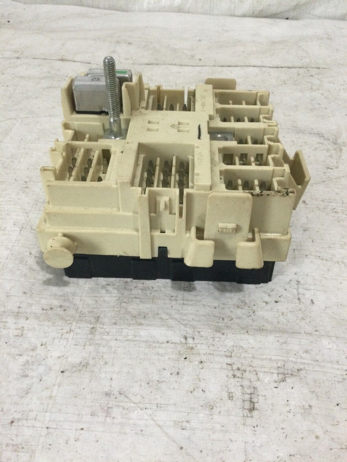 2007 Chevrolet Silverado 1500 Cabin Fuse Box OEM 15266958