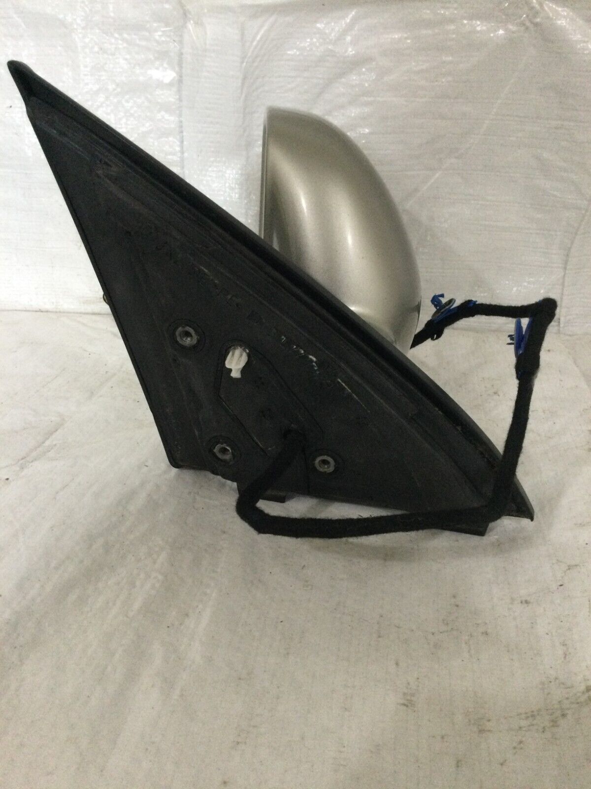2004-2007 Volkswagen Touareg Side View Power Door Mirror Left Driver Side LH OEM
