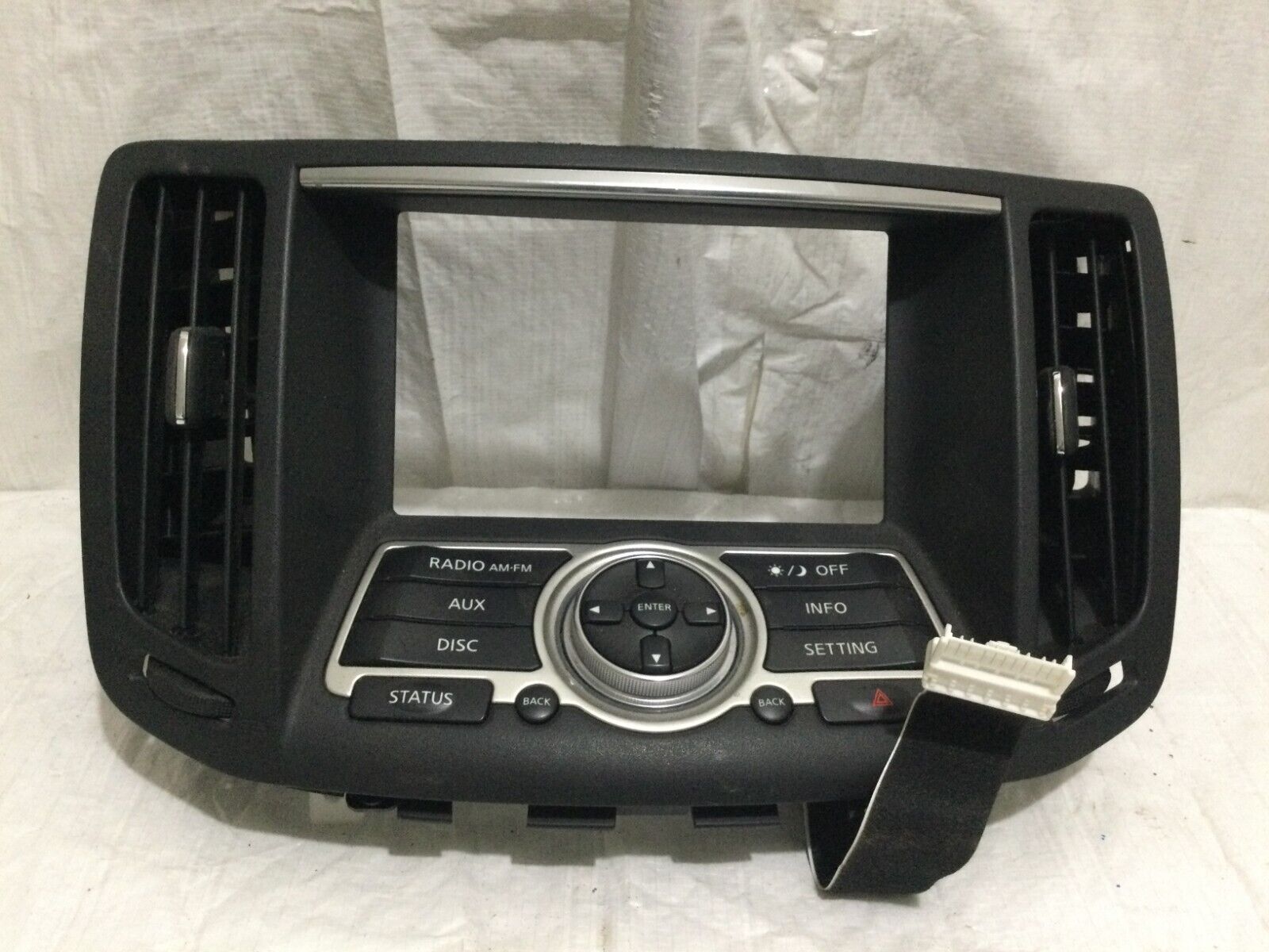 2007-2008 Infiniti G35 Information Display Screen Control Bezel Trim W/Air Vent