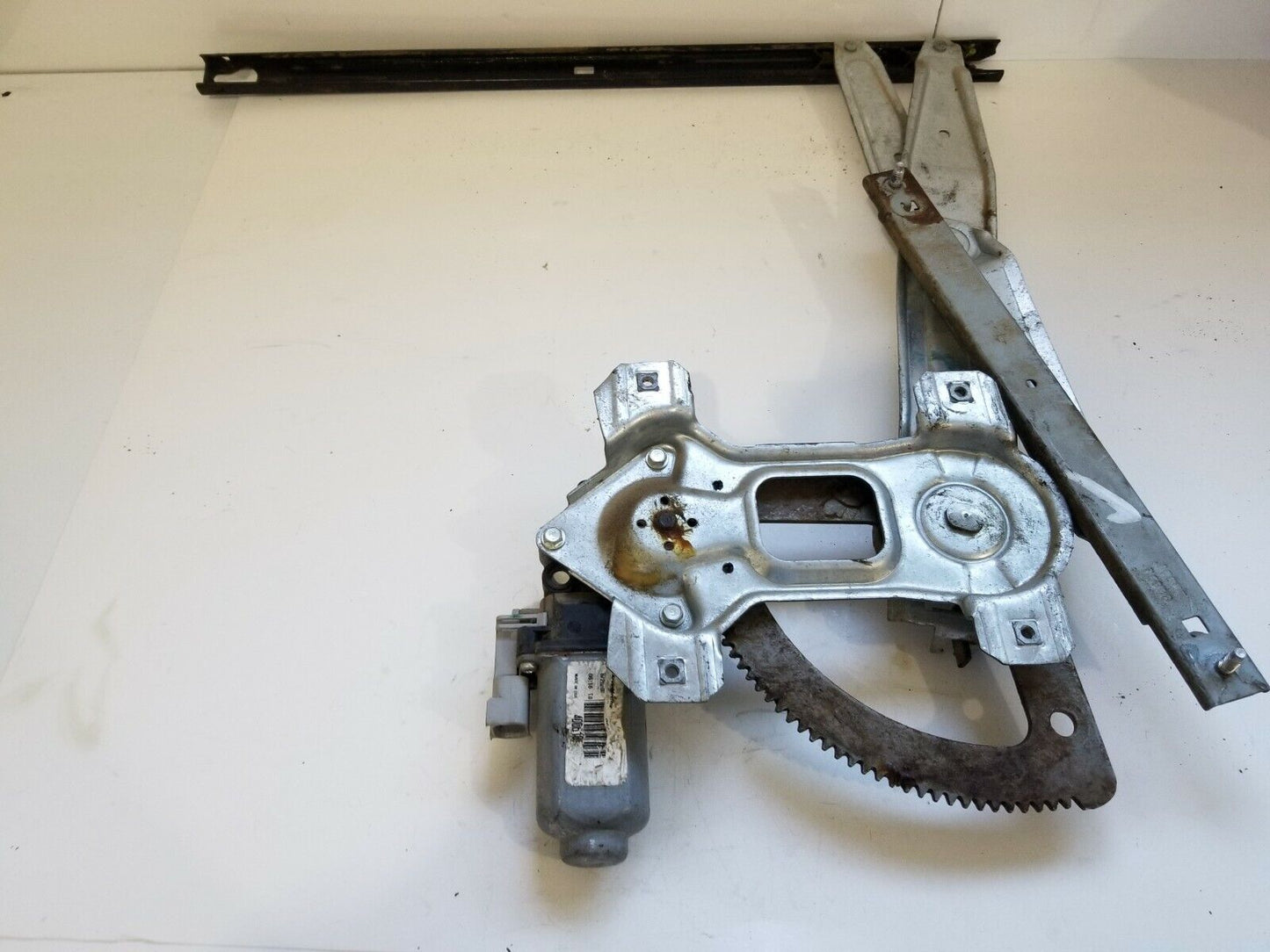 2006 Ford F350SD F-350 Super Duty Front Left Window Motor W/ Regulator OEM