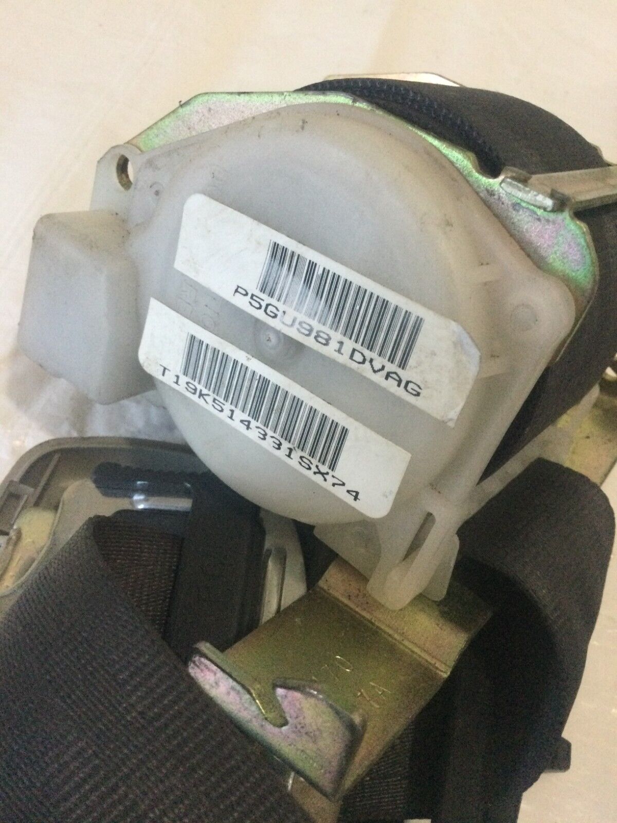 2003-2004 Dodge Ram 1500 Rear Left Seat Belt Retractor OEM