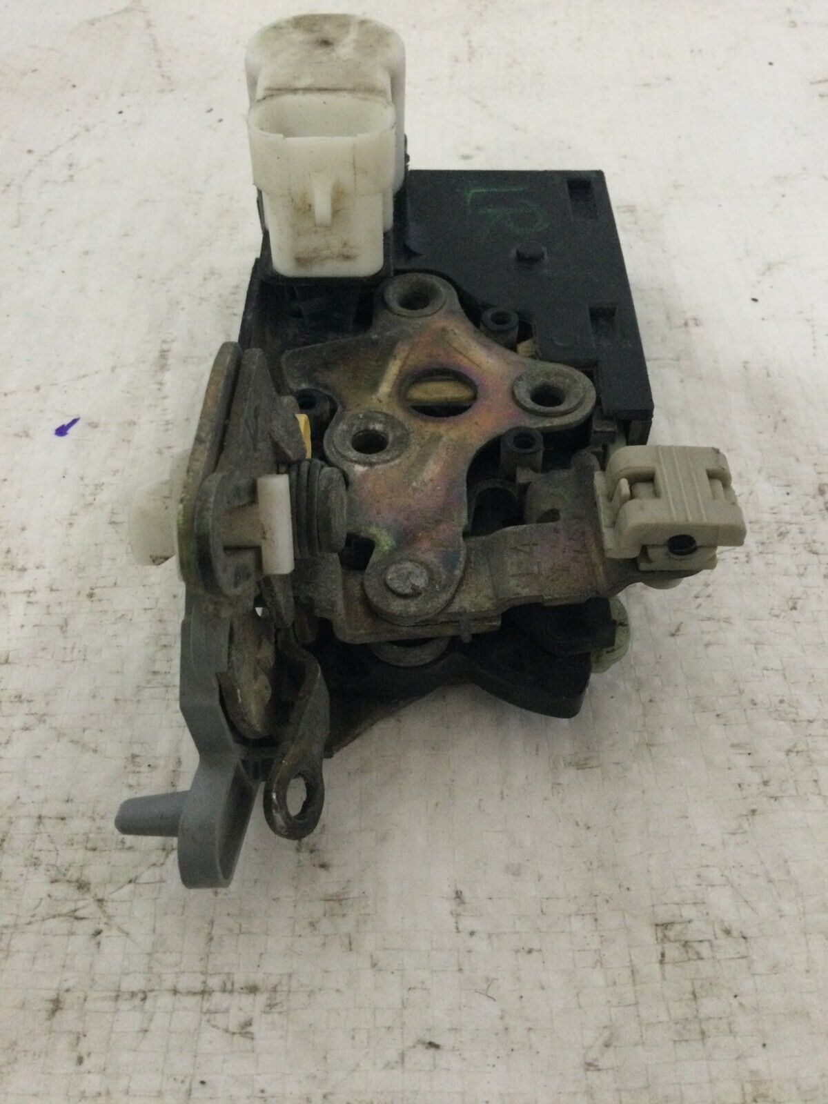 2003-2006 Cadillac Escalade Rear Left Door Lock Latch Actuator OEM