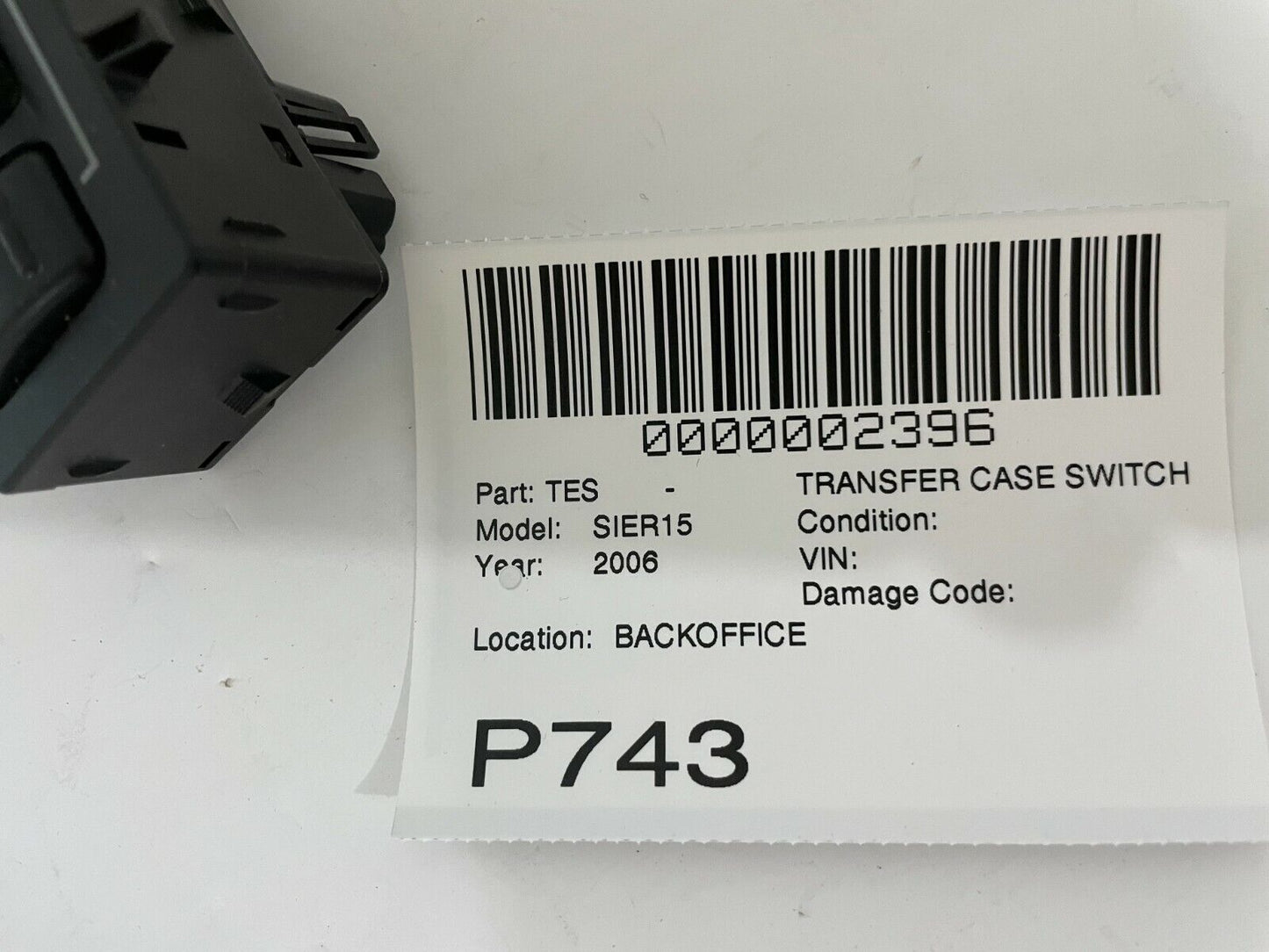 2003-2006 Chevy Silverado Sierra 1500 Auto 4WD Transfer Case Switch 15164520 OEM