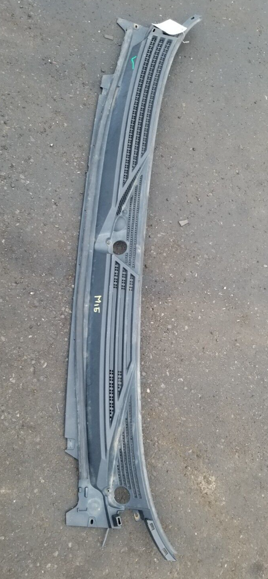 2007 Cadillac Escalade ESV Cowl Vent Panel OEM