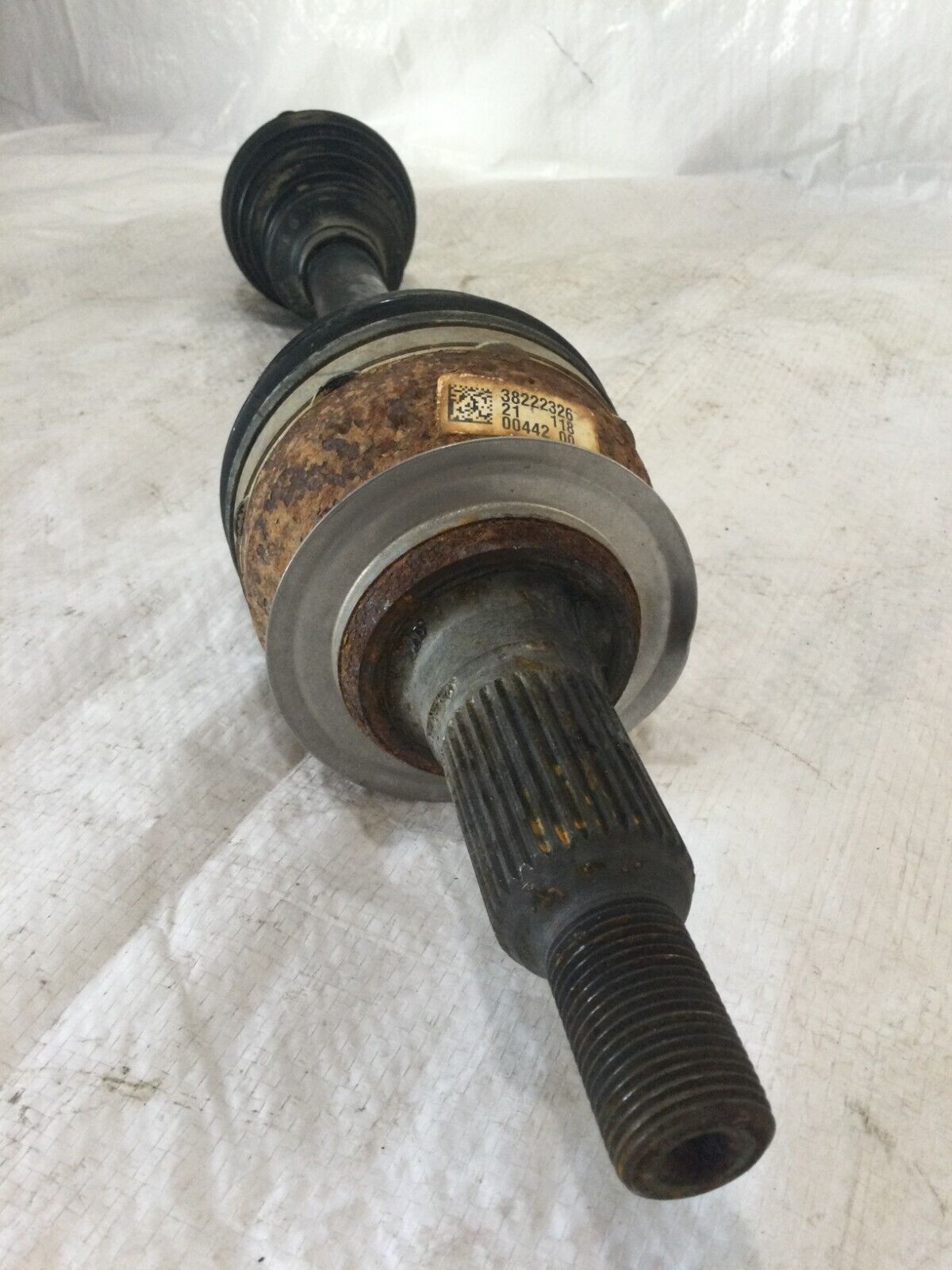 2021 Chevrolet Silverado 1500 Front Left CV Axle Shaft OEM 84759929