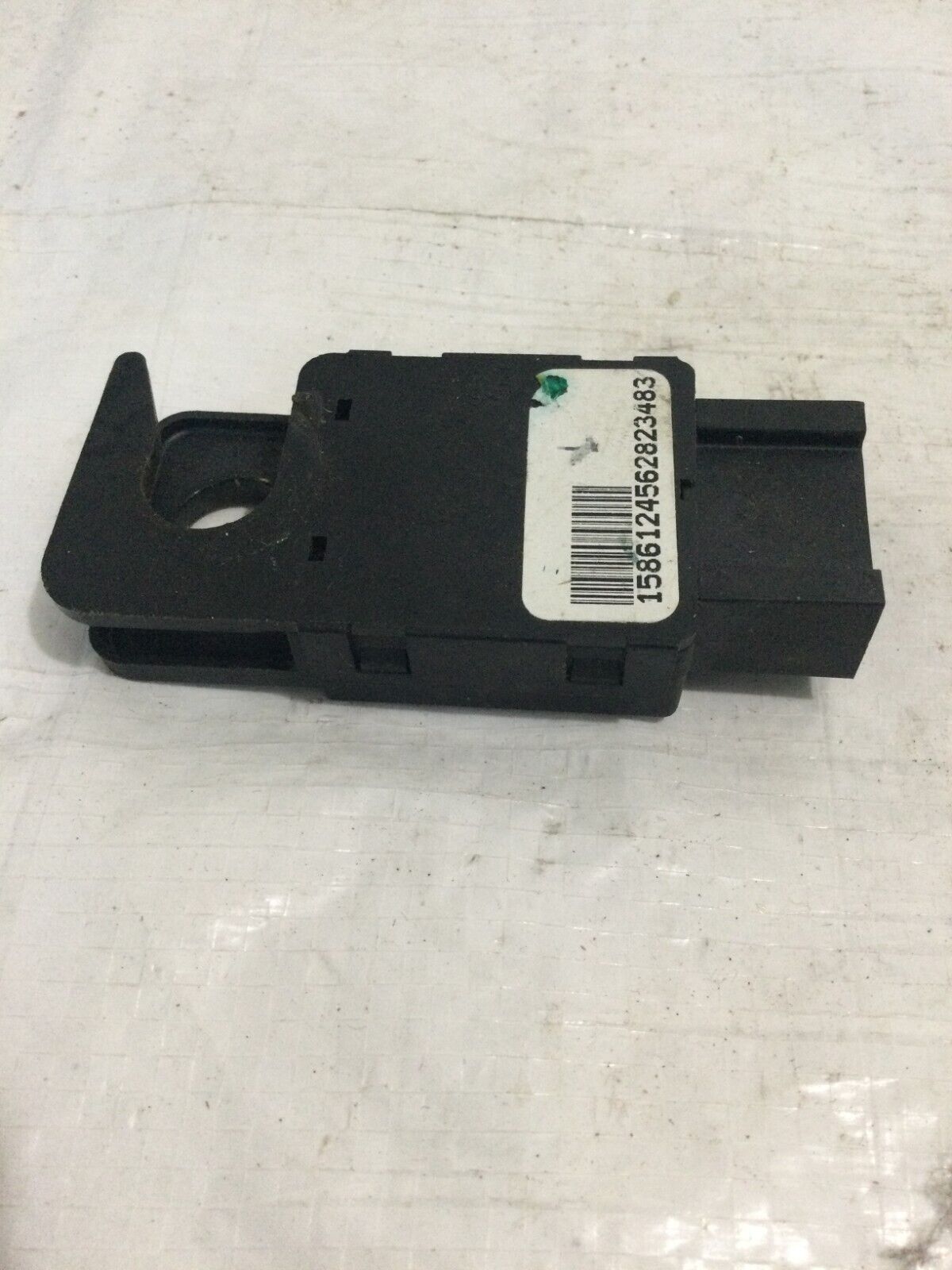2007-2010  Cadillac Escalade ESV  Brake Light Switch 15861245 OEM
