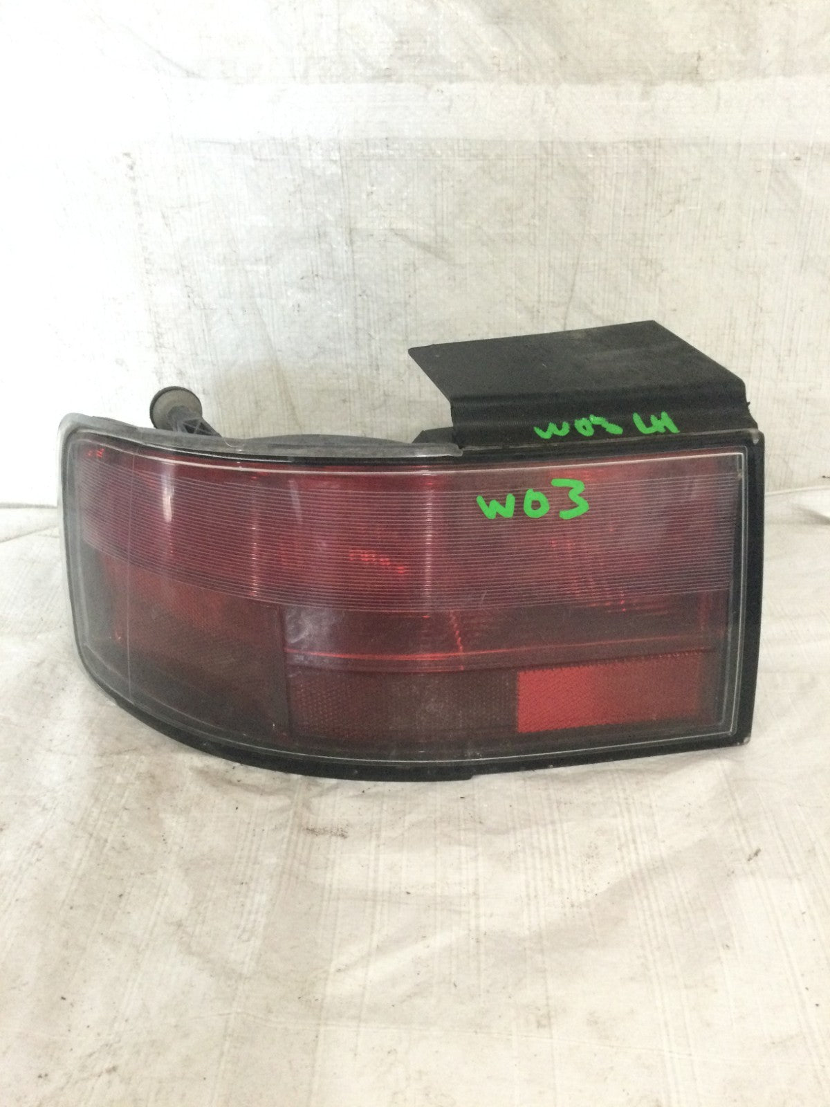 1997 Cadillac Seville Left Driver Side Outer Tail Light 16513925