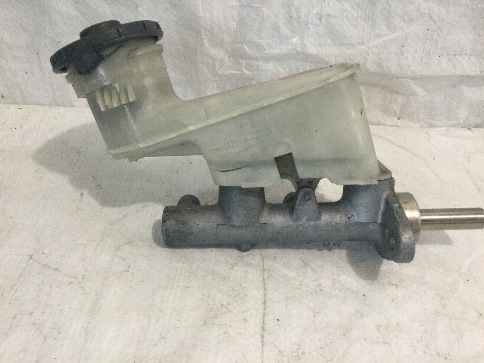 2003 Honda Accord Master Brake Cylinder OEM 2.4L