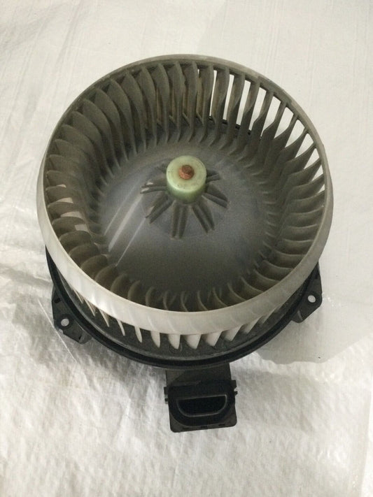 2012 Dodge Ram 2500 A/C Heater Blower Motor OEM