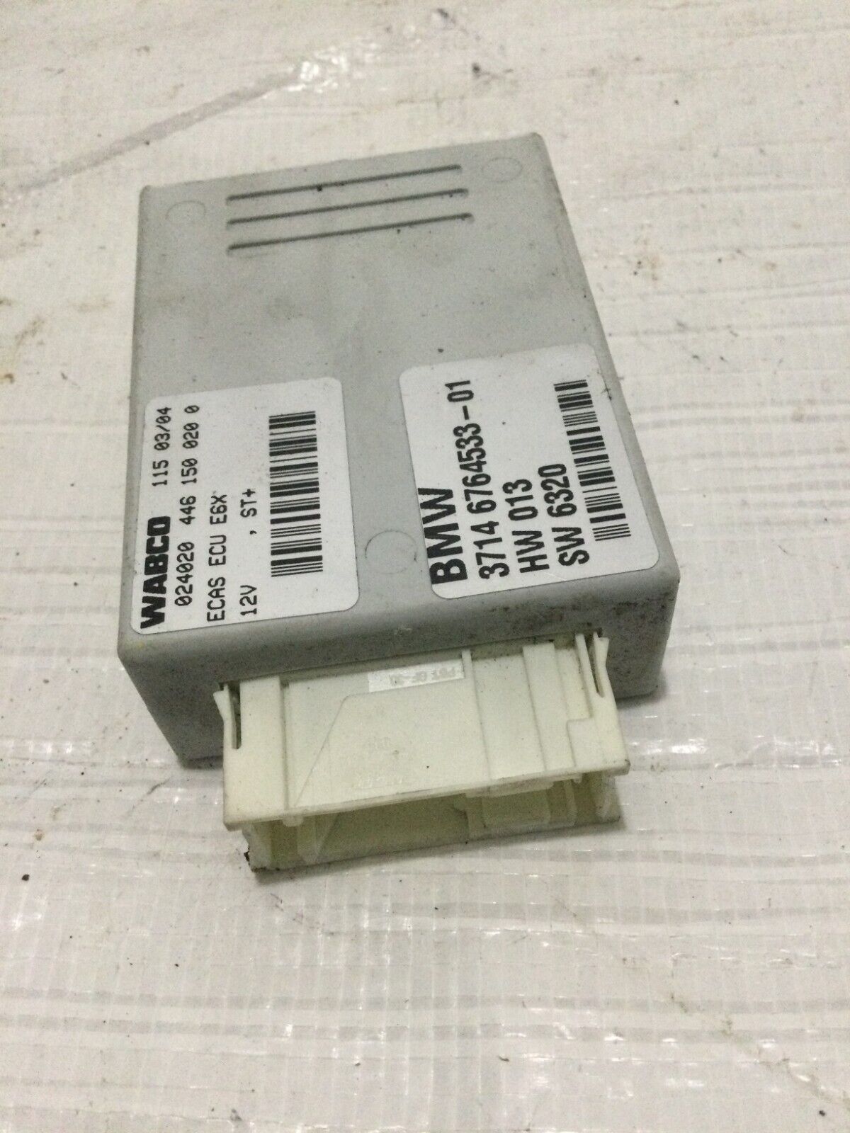 2004 BMW 7-Series Air Suspension  Pump Control  Module  OEM