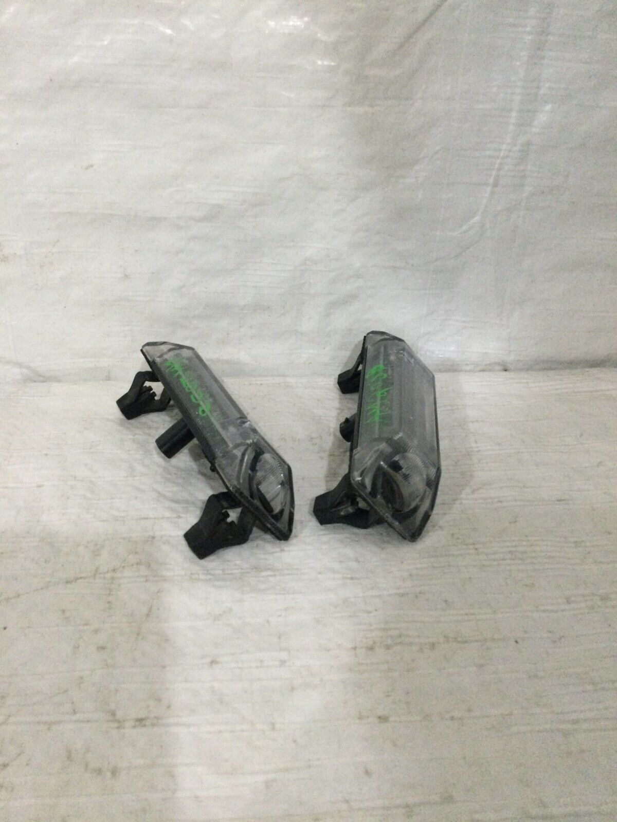 2018 Ram 1500 BED CARGO LAMP LIGHT LEFT & RIGHT SIDE TRUCK BED OEM