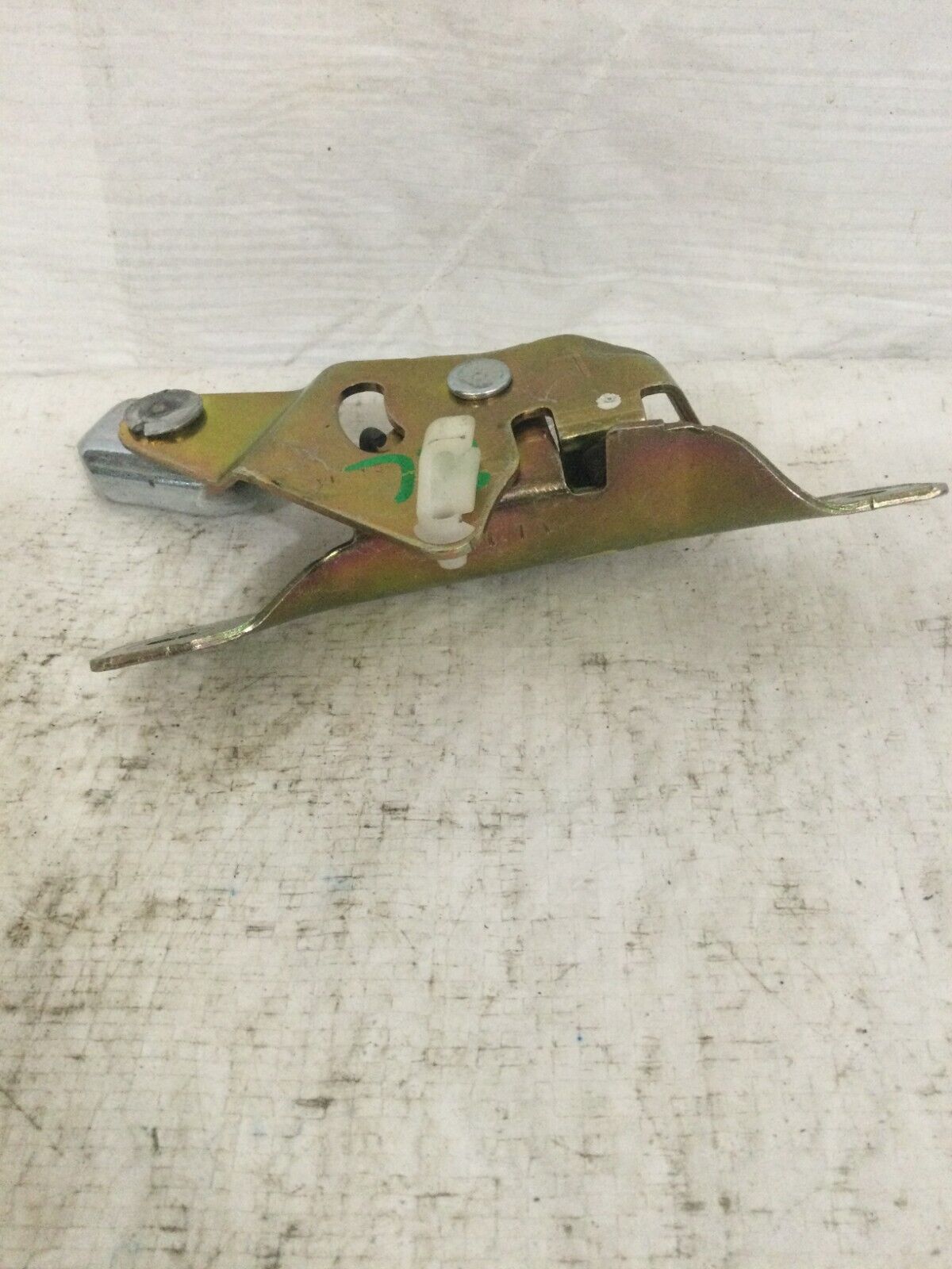 2004 Dodge Ram 1500 Rear Left Door Hinge OEM