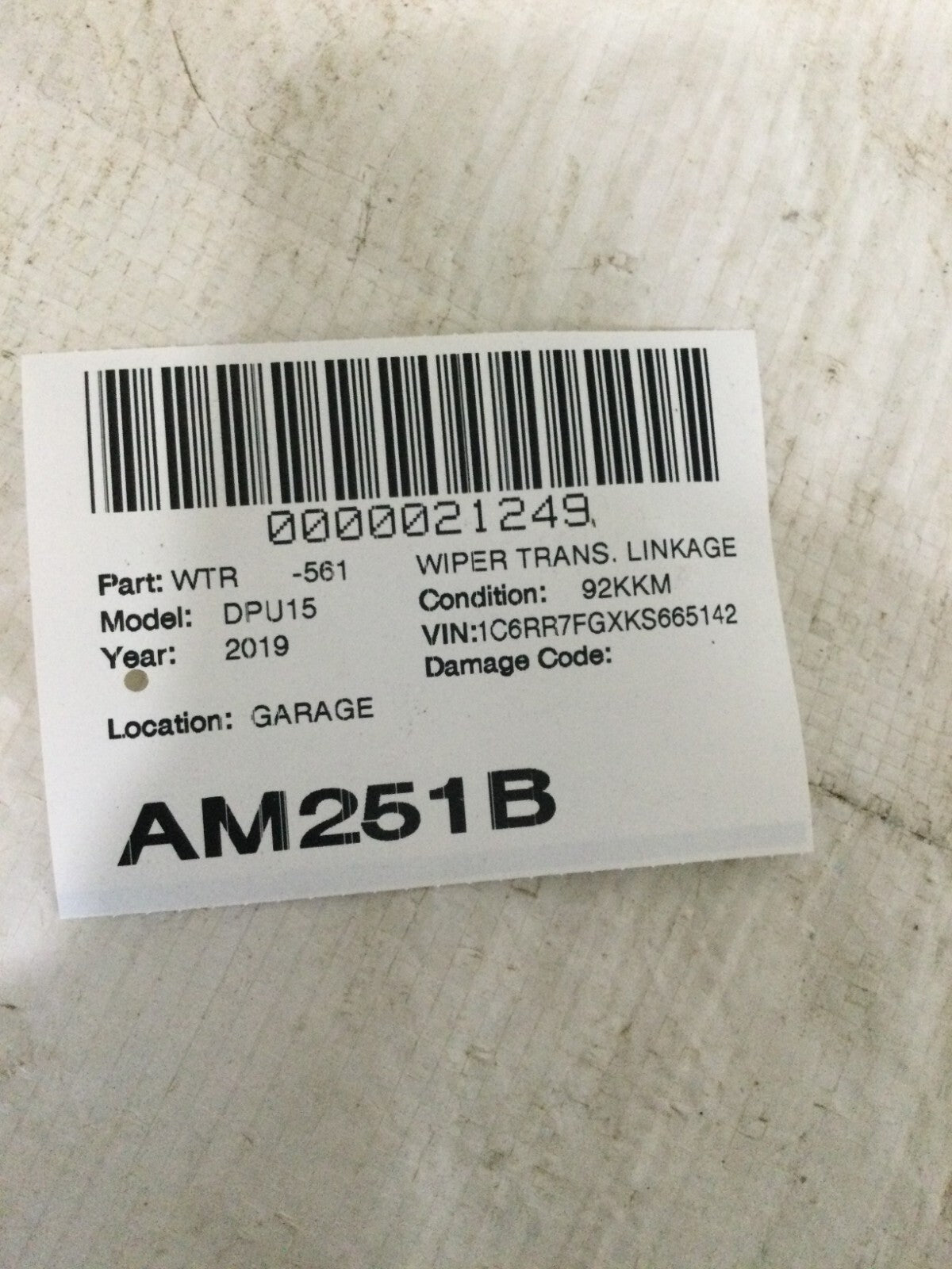 2019 Dodge Ram 1500 Windshield Wiper Motor W/ Linkage OEM 55372141AL