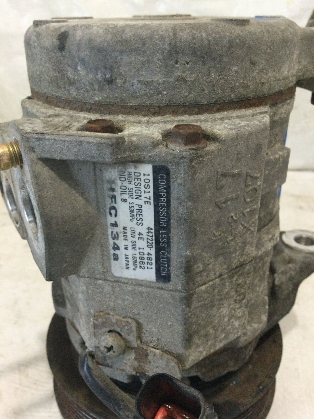 2003-2004 Dodge Ram 1500 Air Conditioning A/c Ac Compressor OEM ( DAMAGED TAB )