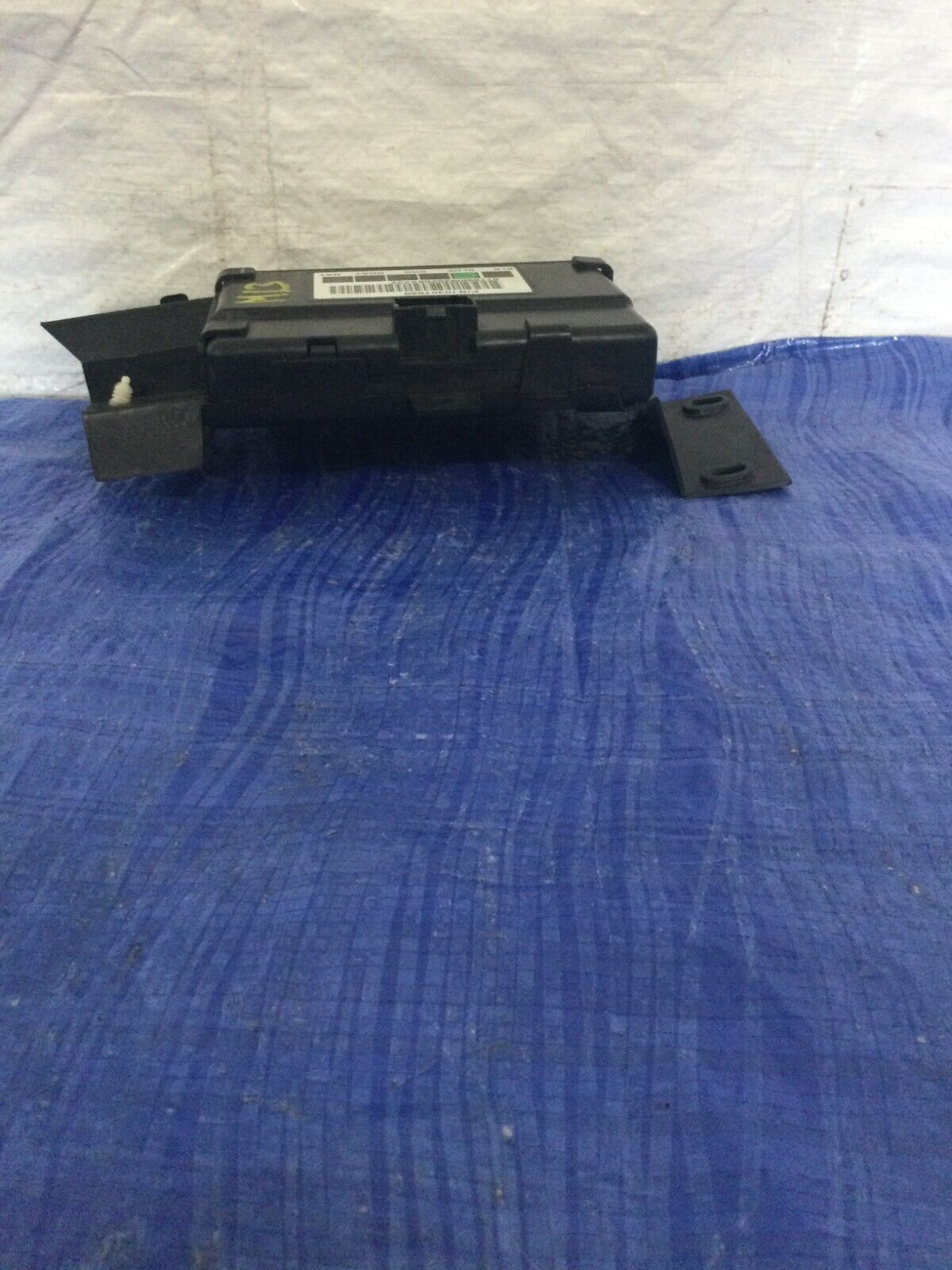 2006 Cadillac Escalade Body Control Module 10367690 OEM