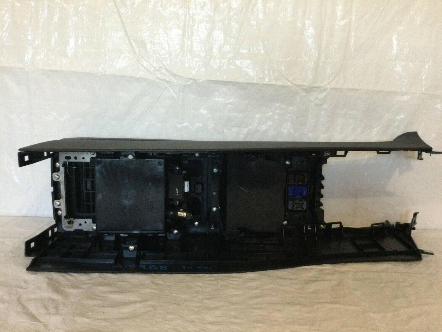 2007-2008 Infiniti G35 Center Console Assembly W/ Cup Holder OEM 68430JK00A