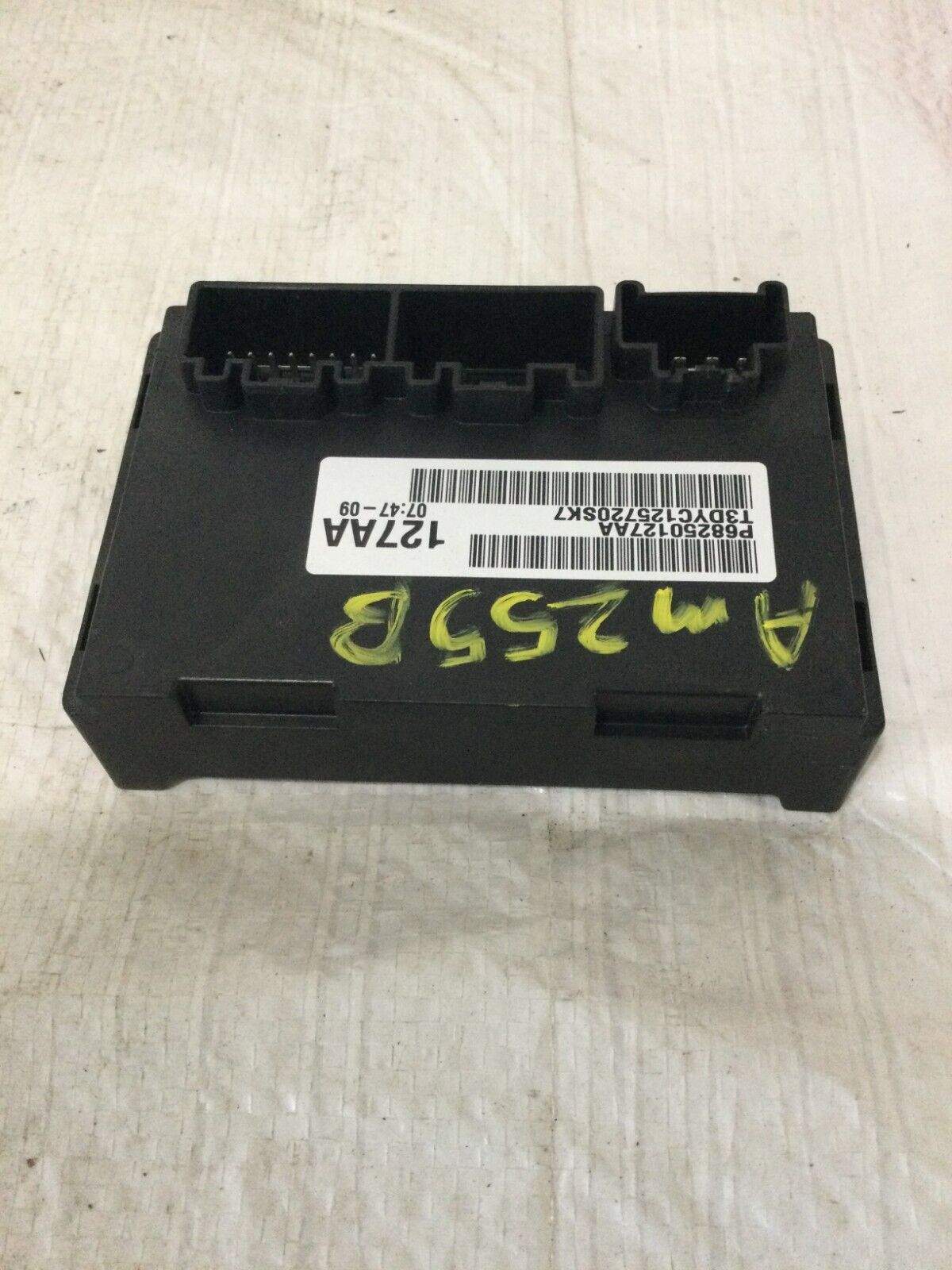 2017 Dodge Ram 1500 Transfer Case Control Module 68250127AA OEM