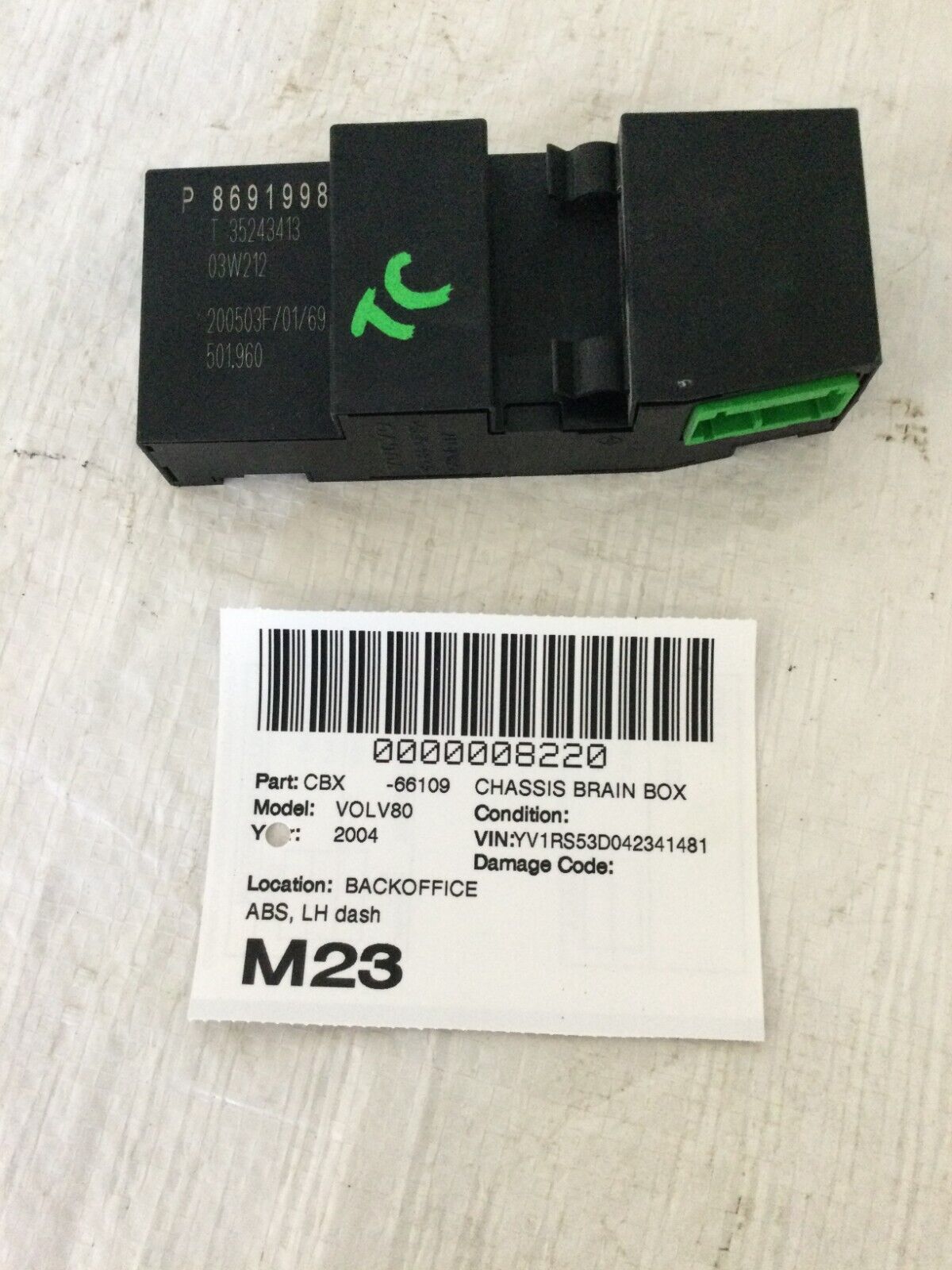 2004 Volvo S60 Traction Control Module Left Driver Side Dash 8691998 OEM