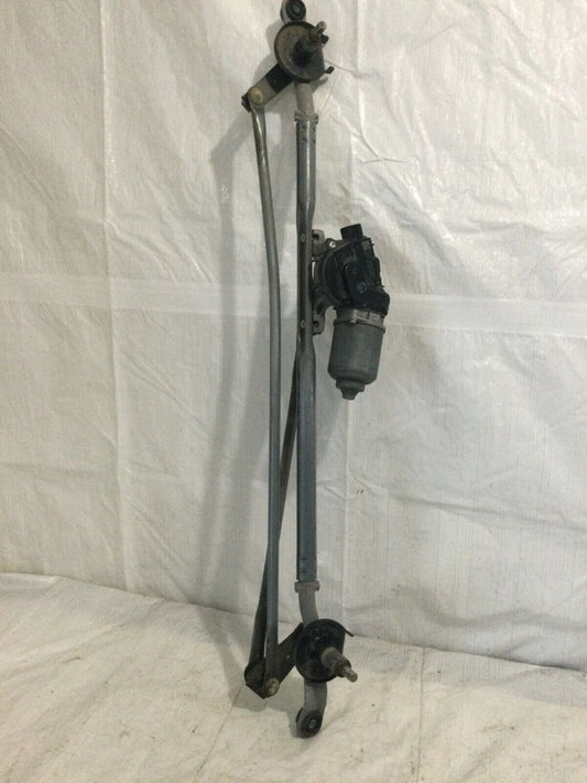 2019-2021 GMC Sierra 1500 Front Windshield Wiper Motor W/ Linkage 84497548 OEM