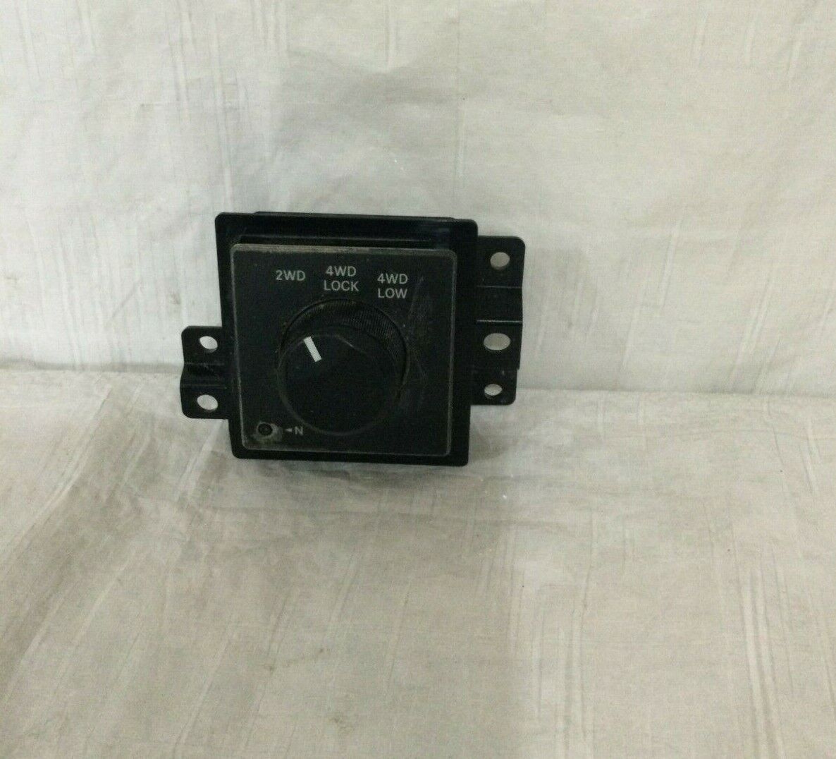 2007-2009 Dodge Ram 1500 Transfer Case Switch 68021674AA OEM 