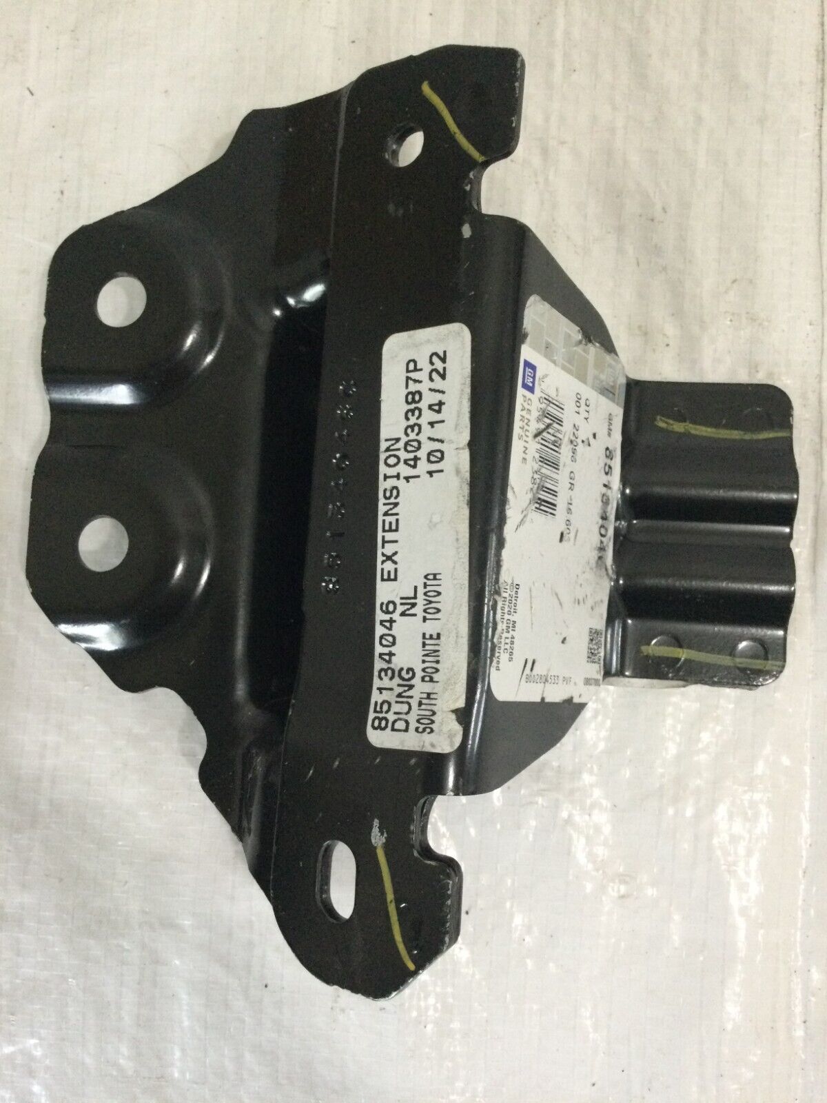 2019-2021 Chevrolet Silverado 1500 Left Front Motor Extention Bracket  85134046