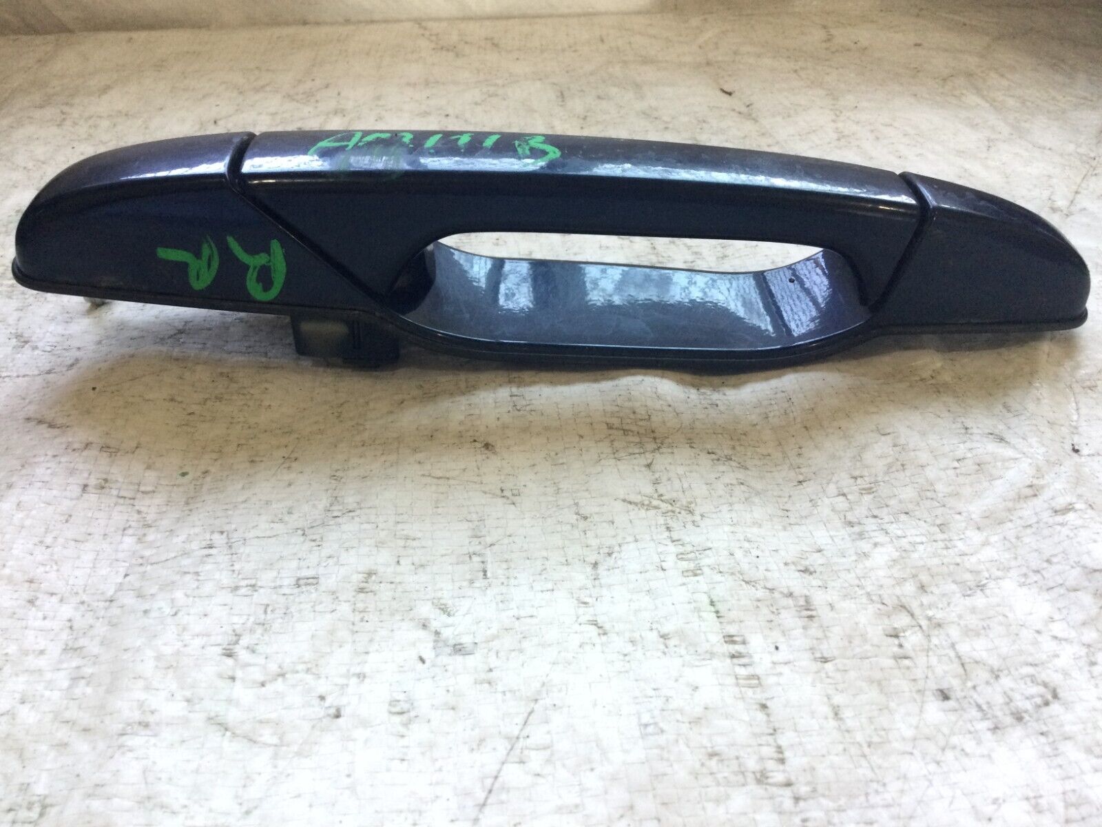 2007-2009 GMC Yukon Rear Right Passenger Exterior Door Handle OEM