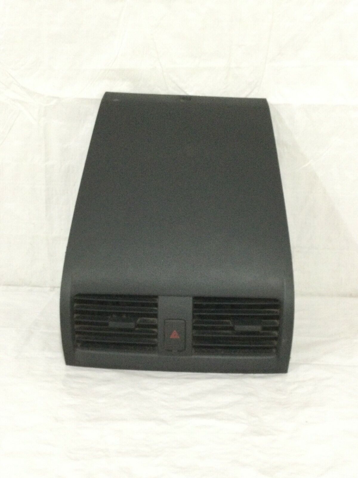 2003 Honda Accord Center Dash Air Vents Vent Grille A/C W/ Hazard Switch OEM