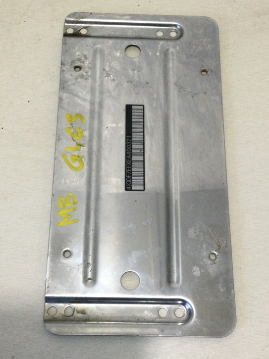 2014 Mercedes W221 S600 GL Class AMG Rear License Plate Bracket 1698170211 OEM