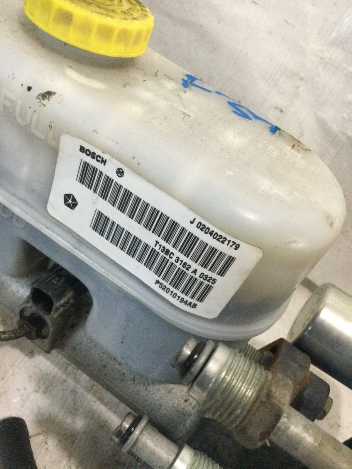 2003 Dodge Ram 2500 Power Brake Booster W/ Reservoir OEM