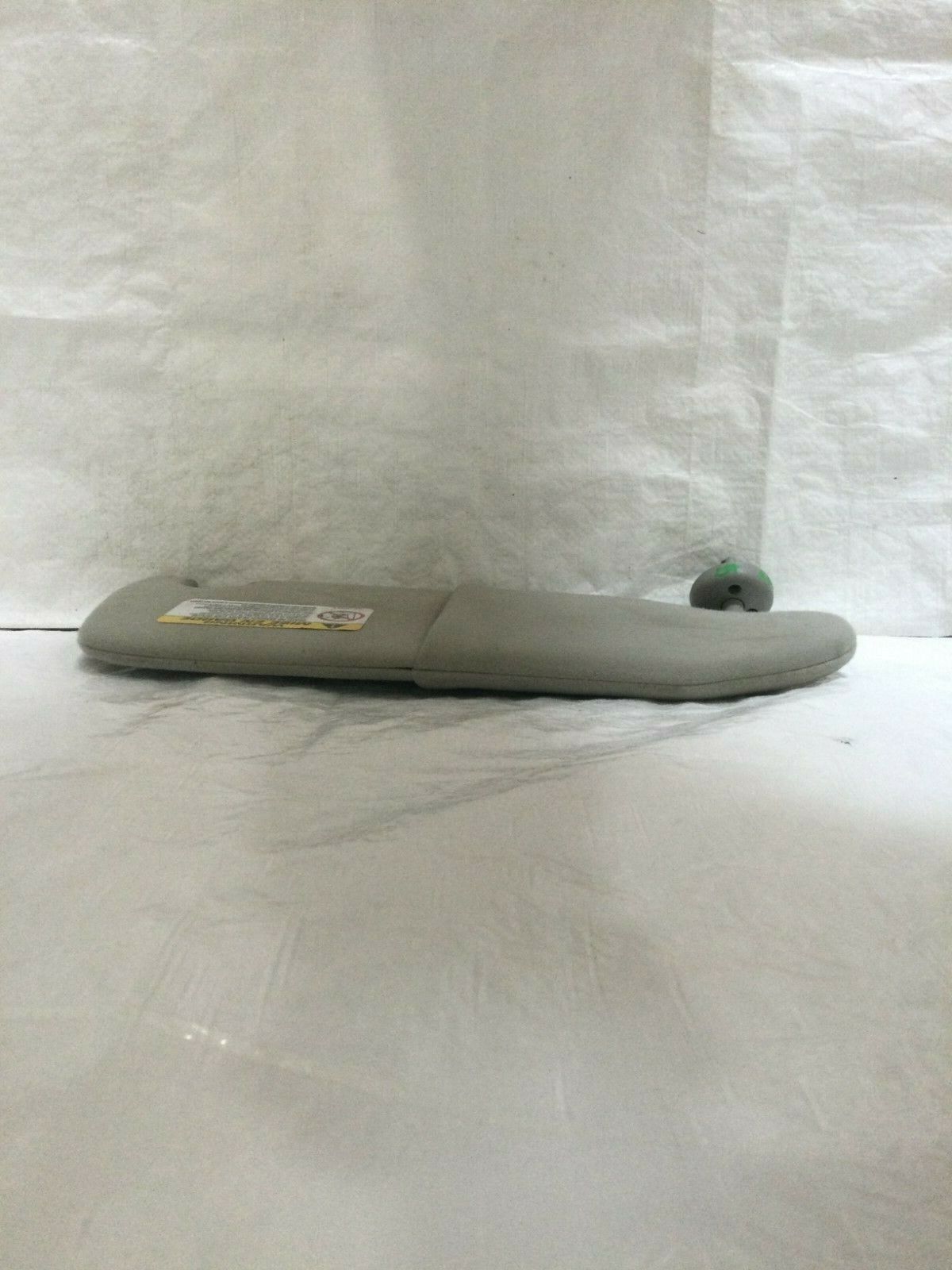 2006 Dodge Ram 2500 Sun Visor Left Driver Side OEM LH