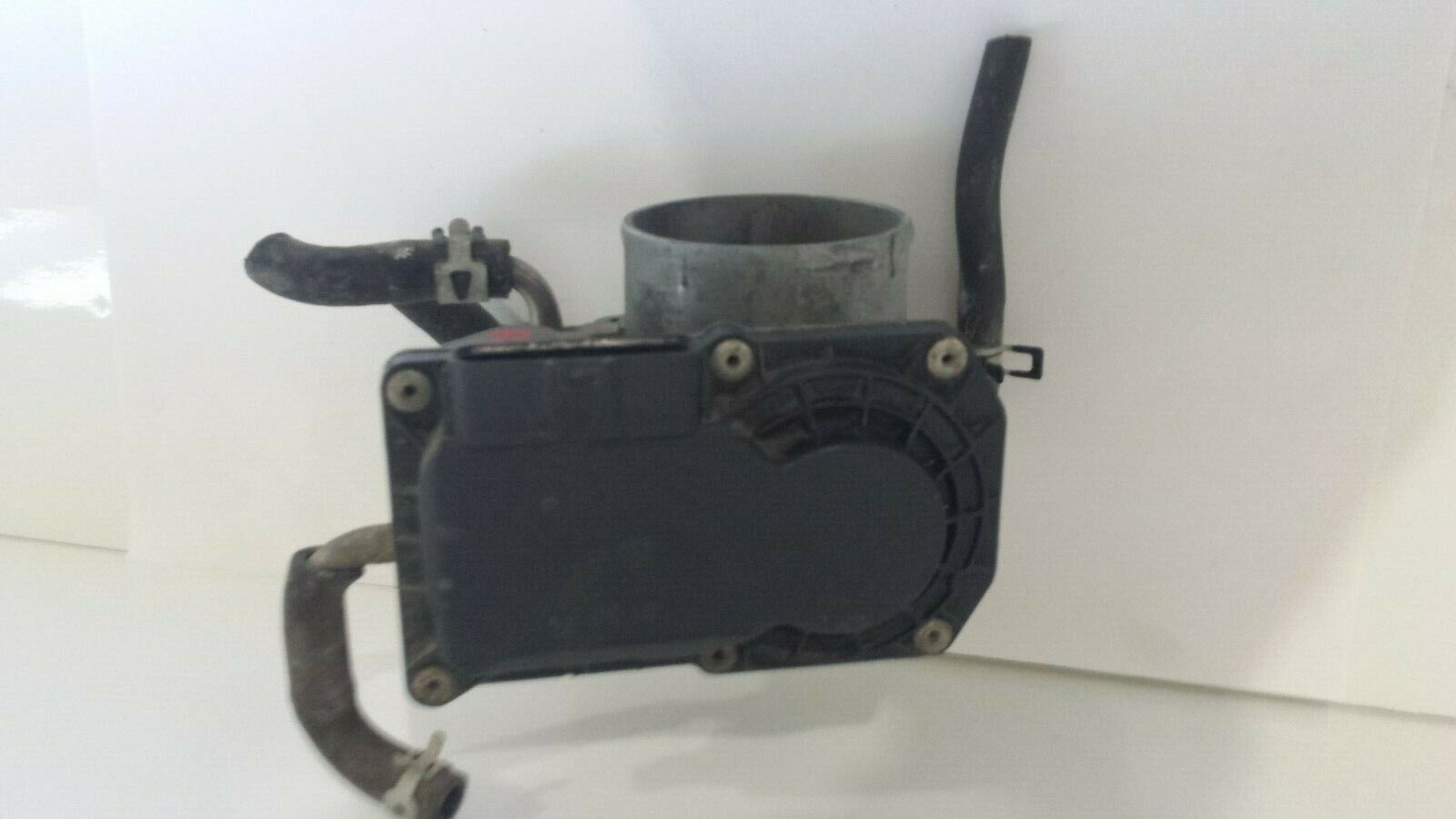 2004 Toyota Rav4 Throttle Body Valve Assembly OEM