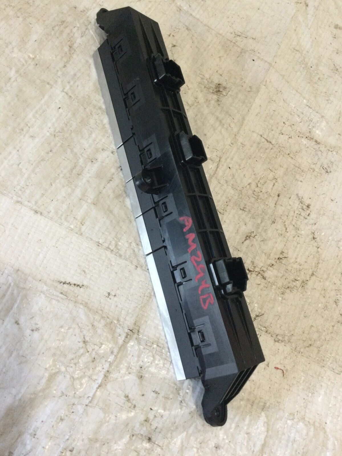 2019 Chevrolet Silverado 1500 Front Center Dashboard Switch Panel 84168736 OEM