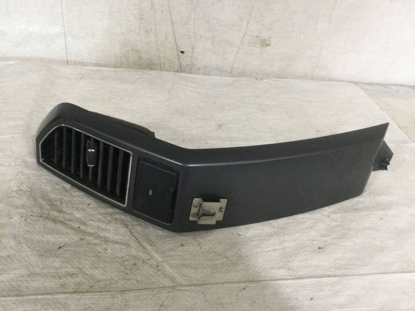 2018 Ford F-150 Right Center Dash Vent Trim OEM