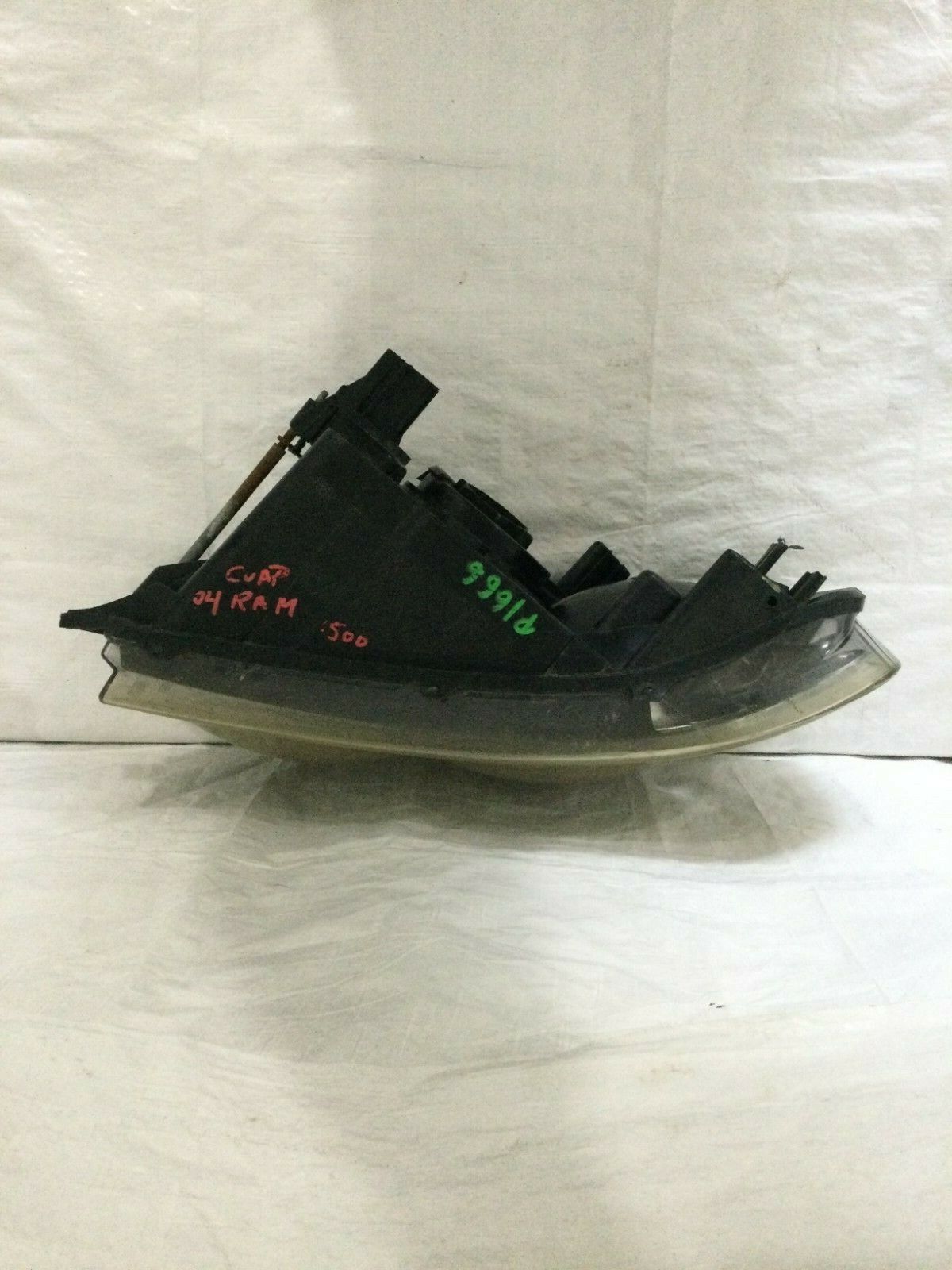 2004 Dodge Ram 1500 Headlight Left Driver Side LH OEM