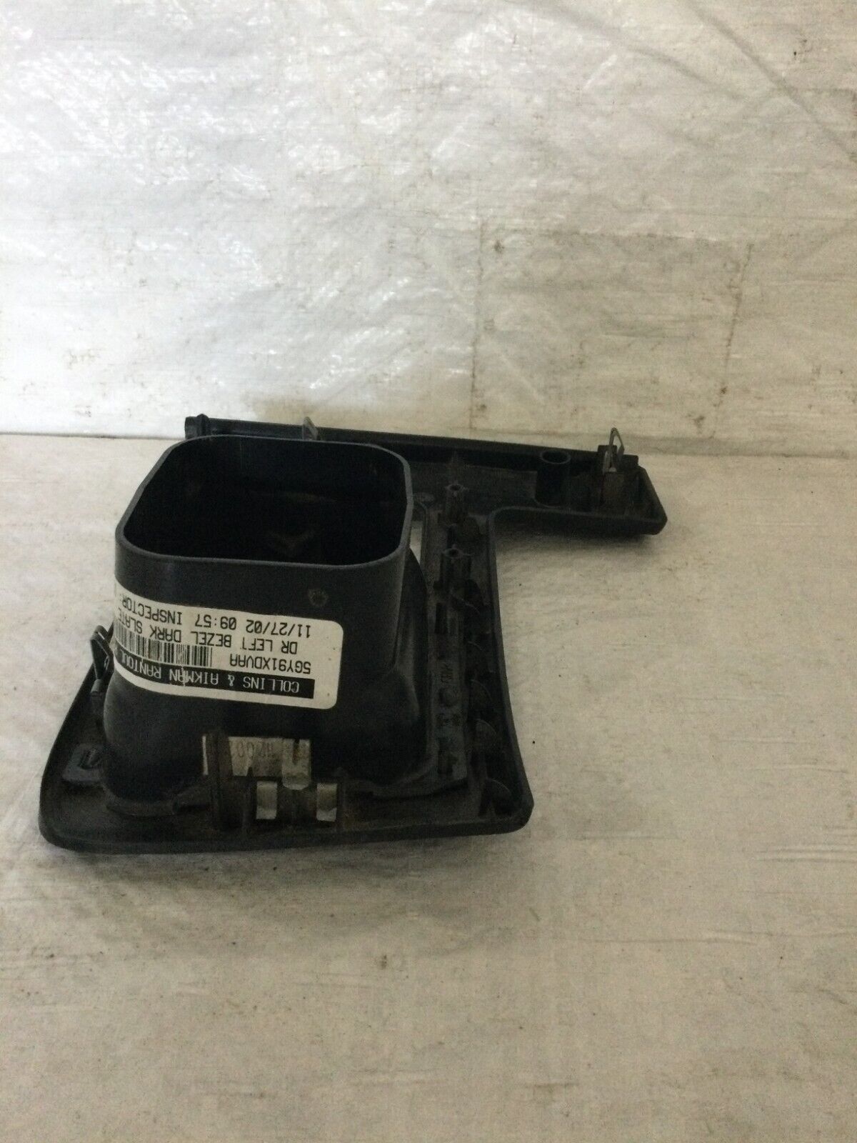 2004-2005 Dodge Ram 1500 Trim W / Air Vent OEM Left Side