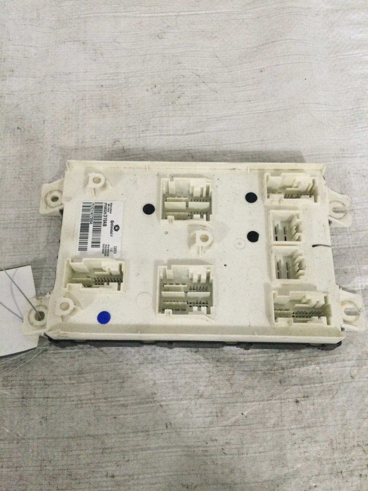 2017-2019 Dodge Ram 2500 3500 Body Control Module OEM 68320319AB